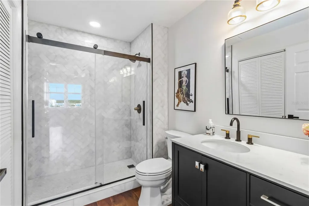 750 N Tamiami Trail Sarasota FL 34236