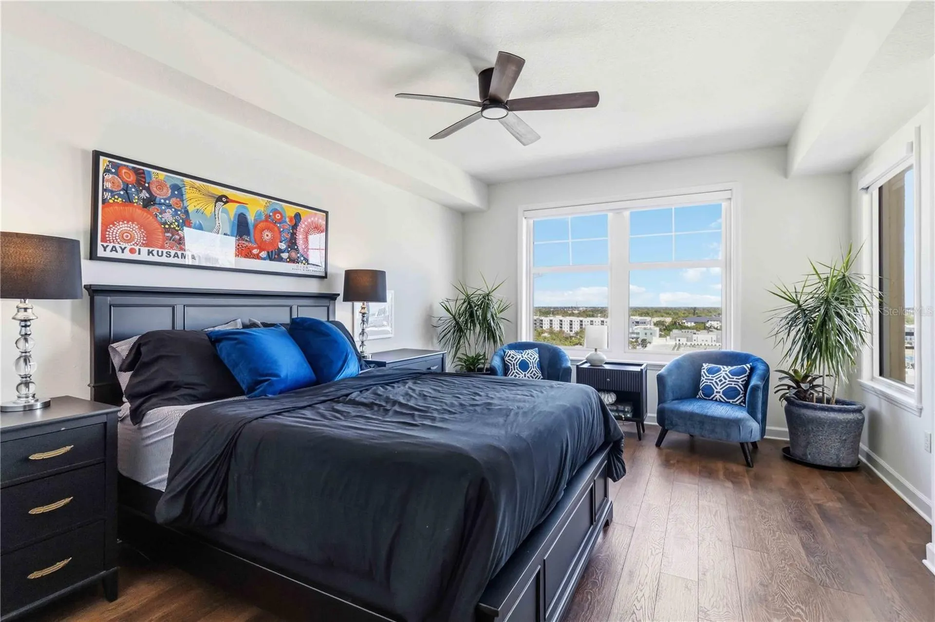 750 N Tamiami Trail Sarasota FL 34236