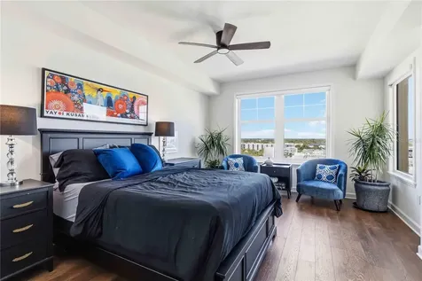750 N Tamiami Trail Sarasota FL 34236