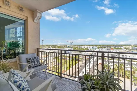750 N Tamiami Trail Sarasota FL 34236
