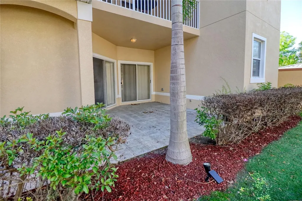 21019 Sunpoint Way Lutz FL 33558