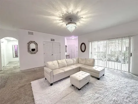 21019 Sunpoint Way Lutz FL 33558
