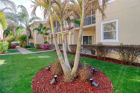 21019 Sunpoint Way Lutz FL 33558