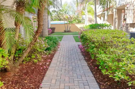 21019 Sunpoint Way Lutz FL 33558