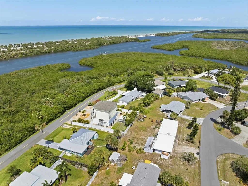 4705 Lemon Bay Drive Venice FL 34293