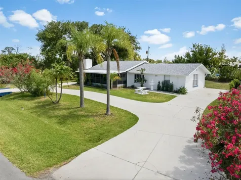 4705 Lemon Bay Drive Venice FL 34293