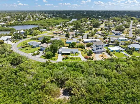 4705 Lemon Bay Drive Venice FL 34293