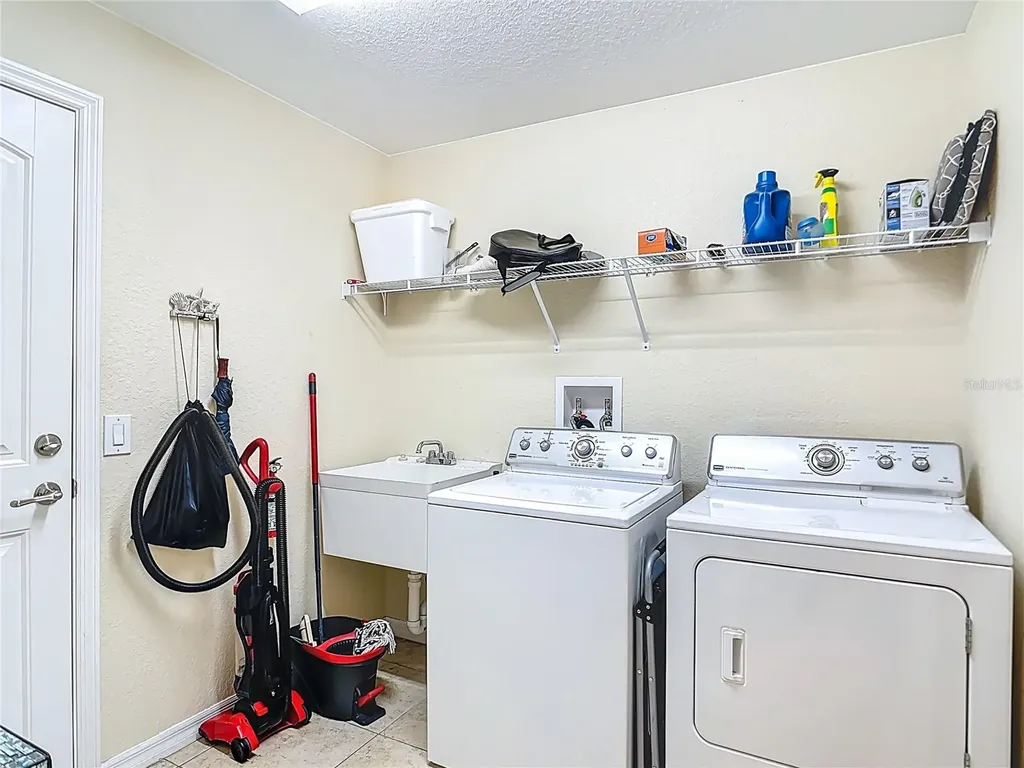 208 Jennifer Drive Rotonda West FL 33947