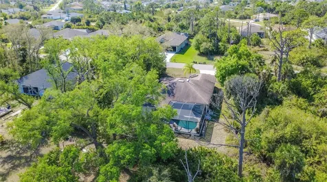208 Jennifer Drive Rotonda West FL 33947