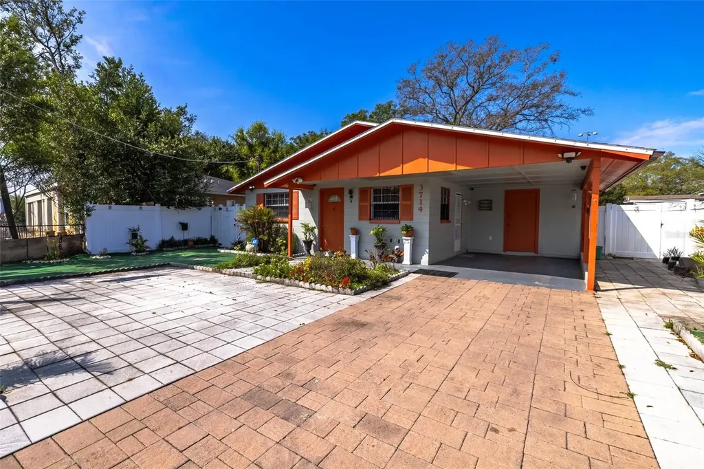 3714 N 55th Street Tampa FL 33619