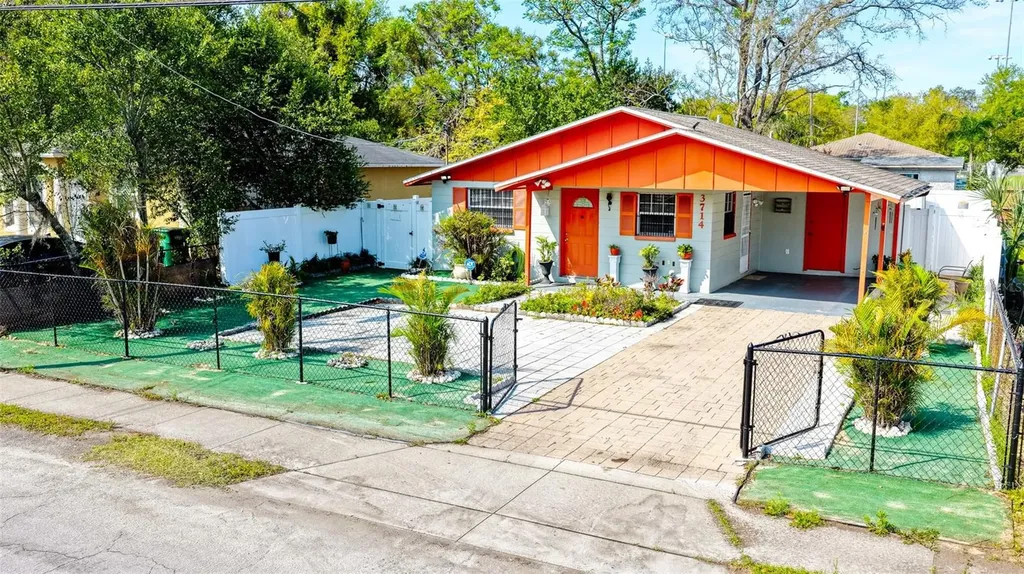 3714 N 55th Street Tampa FL 33619