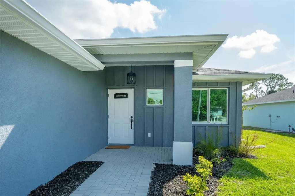 2090 Como Street Port Charlotte FL 33948