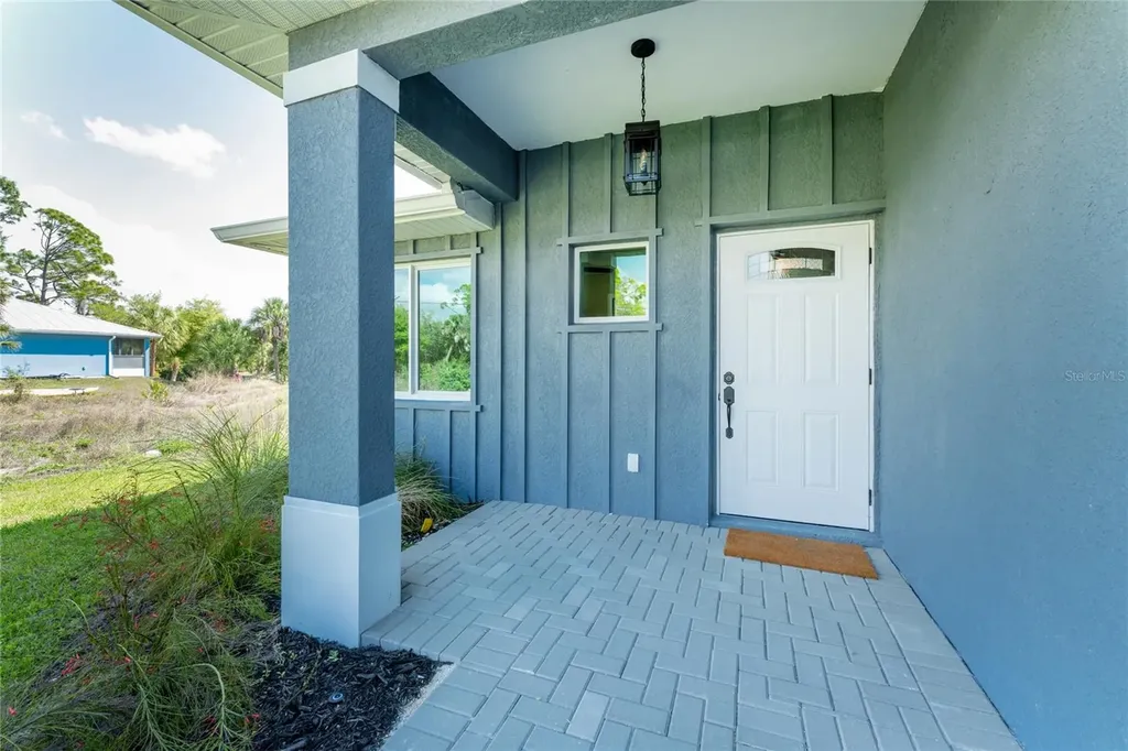 2090 Como Street Port Charlotte FL 33948