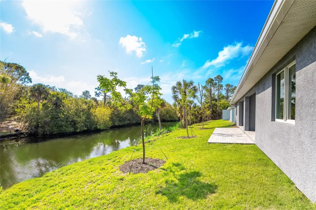 2090 Como Street Port Charlotte FL 33948