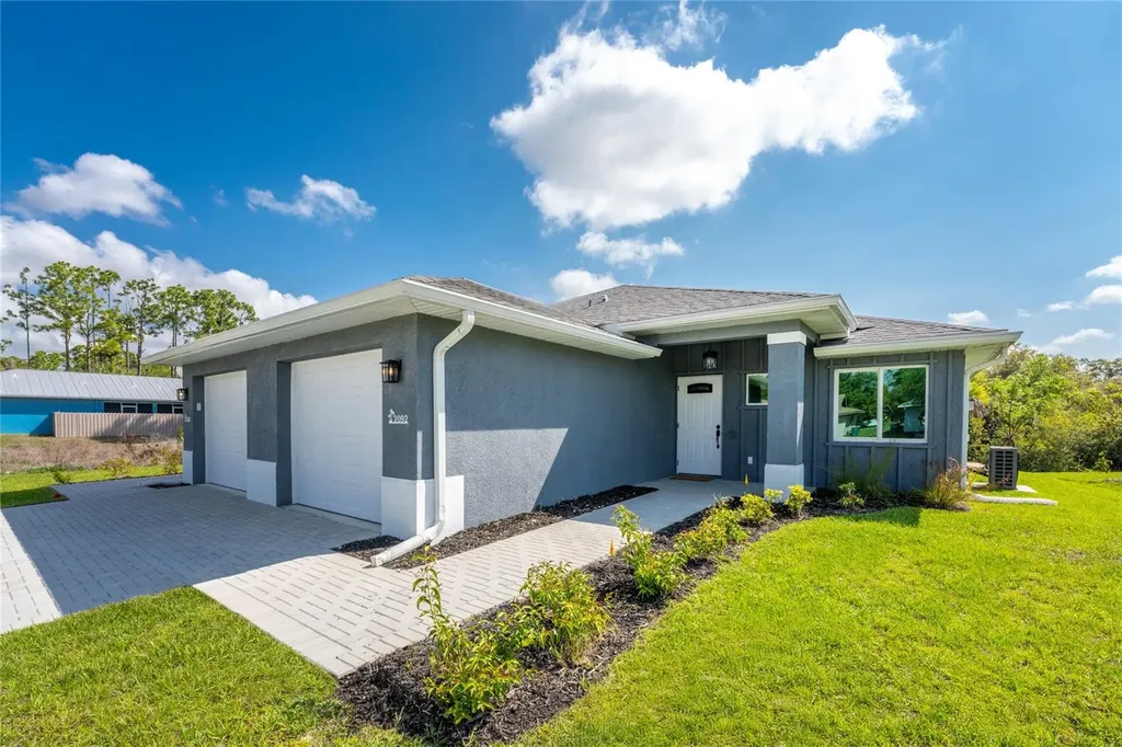 2090 Como Street Port Charlotte FL 33948