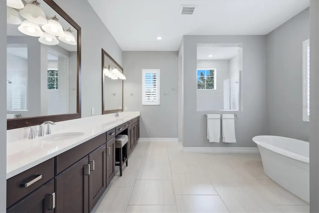 17115 Salerno Drive Bradenton FL 34202