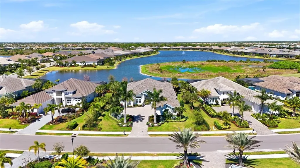 17115 Salerno Drive Bradenton FL 34202