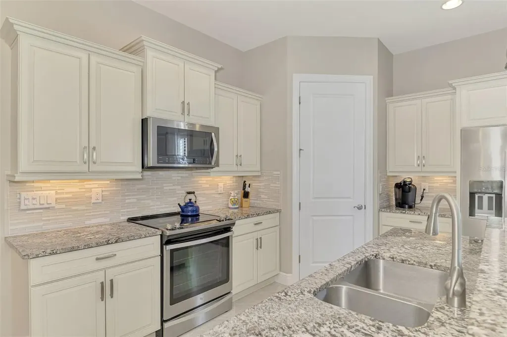 10407 Medjool Drive Venice FL 34293