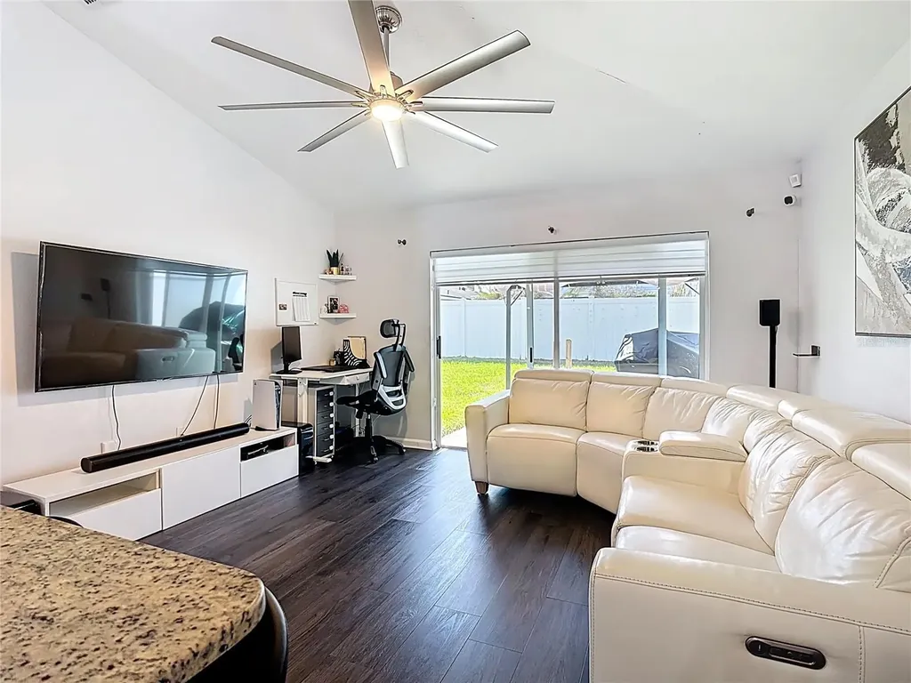 3238 Whooping Crane Run Kissimmee FL 34741