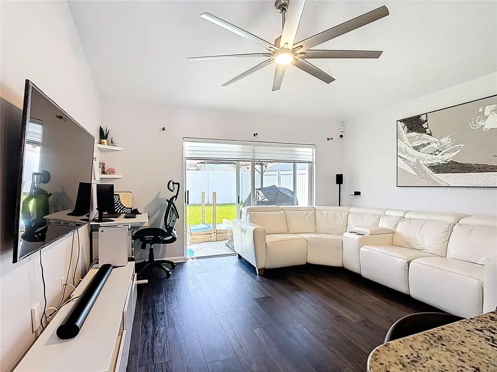 3238 Whooping Crane Run Kissimmee FL 34741