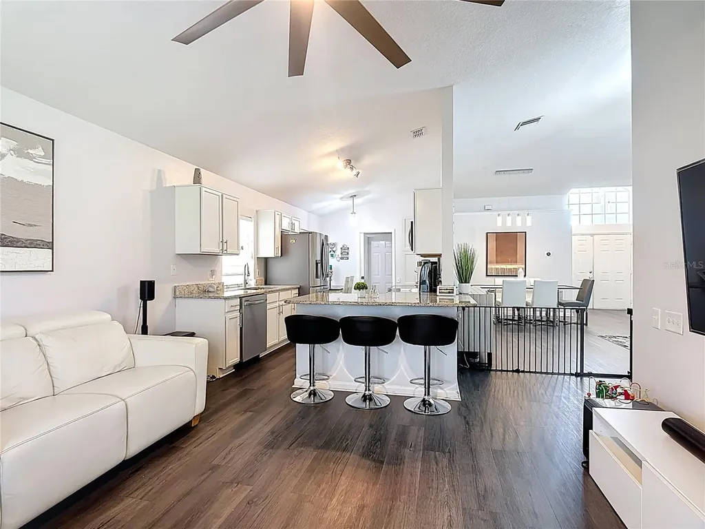 3238 Whooping Crane Run Kissimmee FL 34741