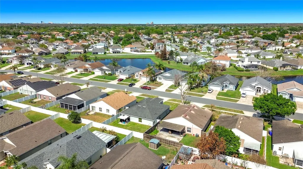 3238 Whooping Crane Run Kissimmee FL 34741