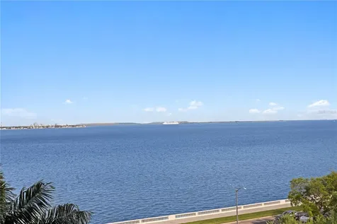 3301 Bayshore Boulevard Tampa FL 33629