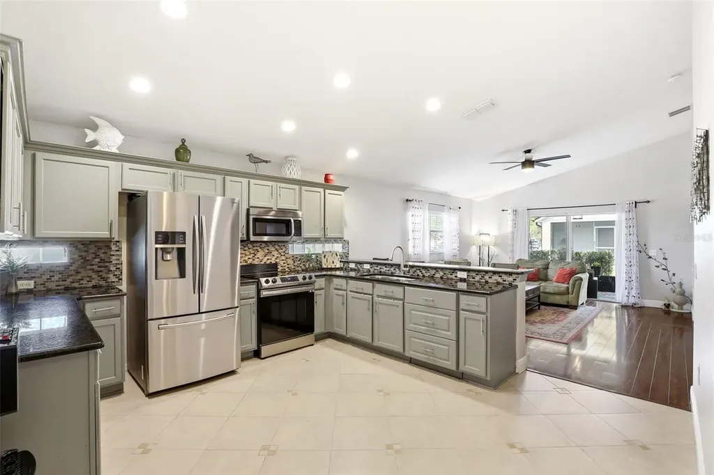 2501 Balmoral Drive Kissimmee FL 34744