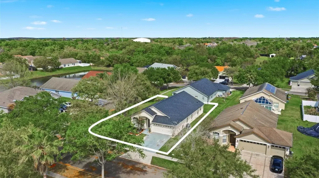 2501 Balmoral Drive Kissimmee FL 34744