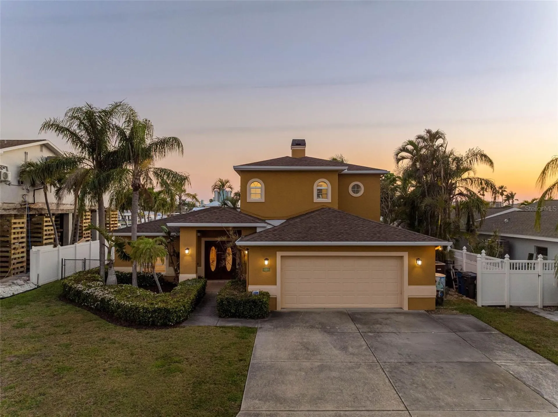 11260 5th Street E Treasure Island FL 33706