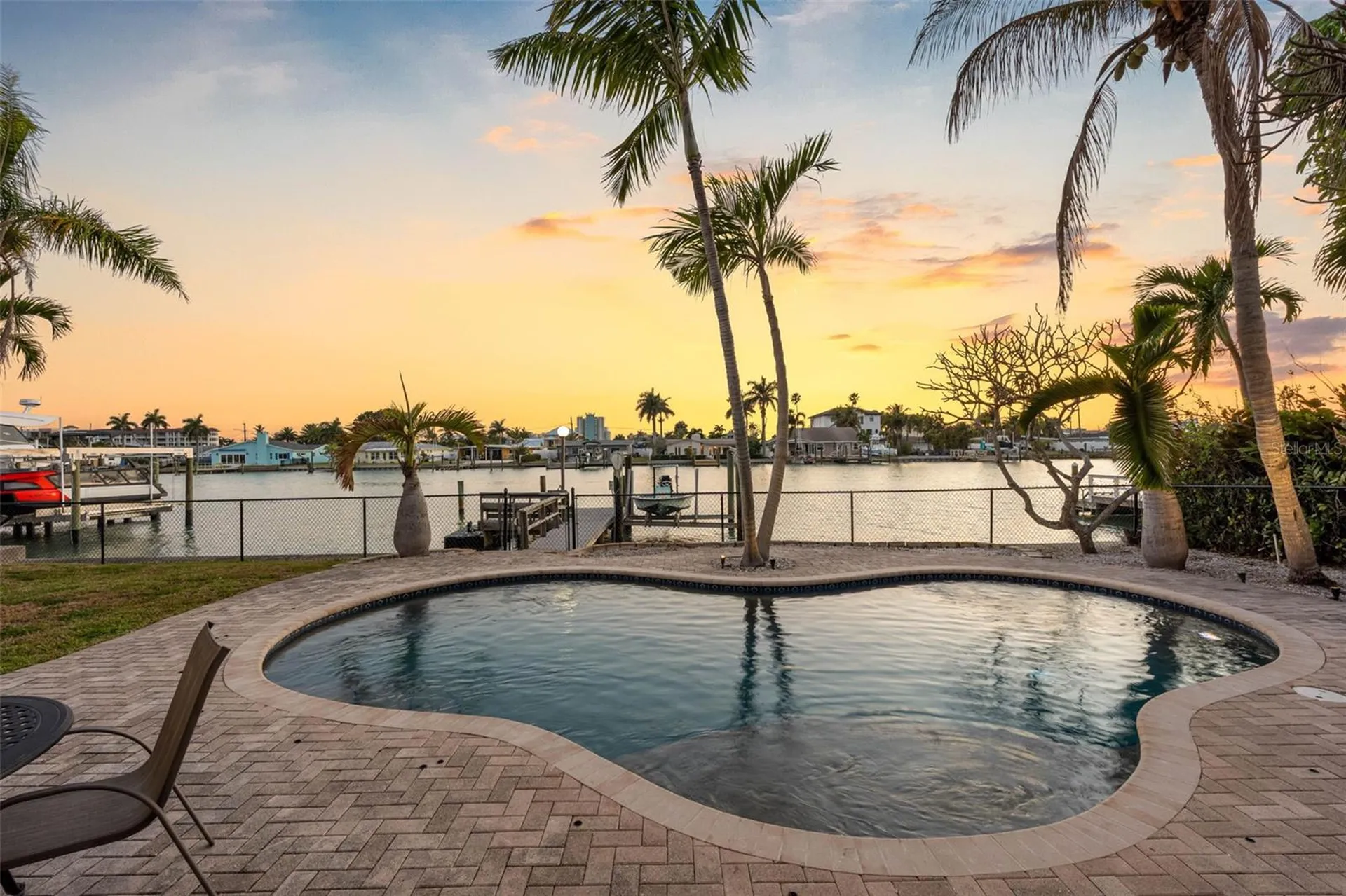 11260 5th Street E Treasure Island FL 33706