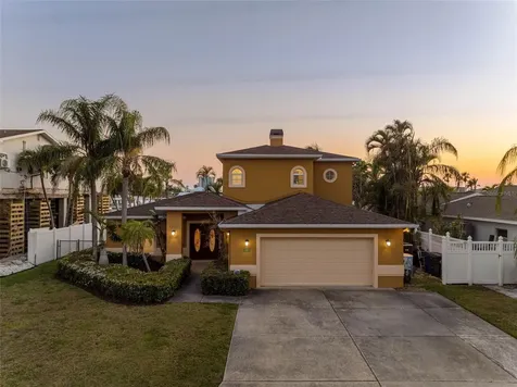 11260 5th Street E Treasure Island FL 33706