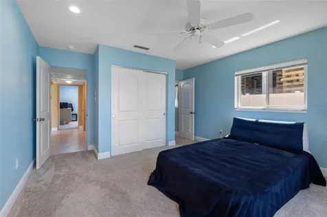 11260 5th Street E Treasure Island FL 33706