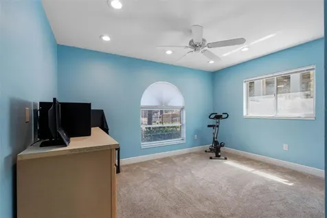 11260 5th Street E Treasure Island FL 33706