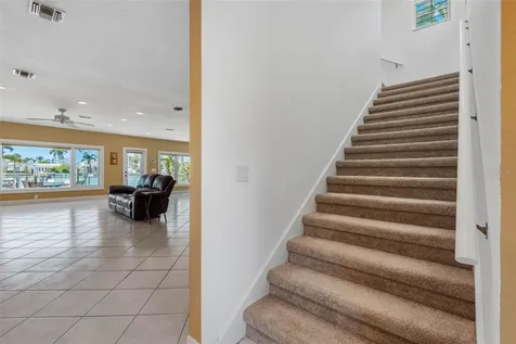 11260 5th Street E Treasure Island FL 33706
