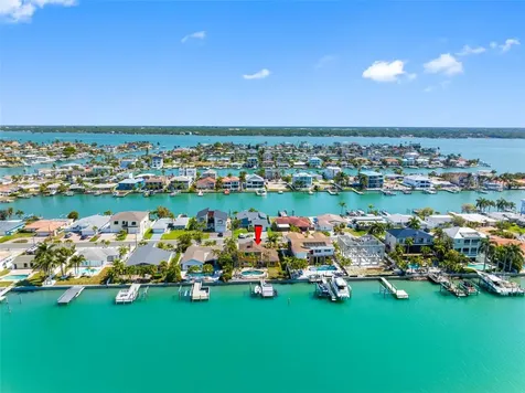 11260 5th Street E Treasure Island FL 33706