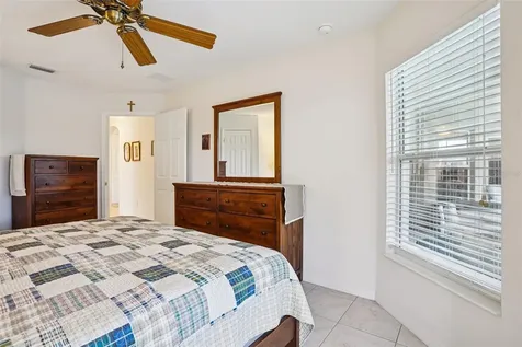 13116 Glenview Lane Grand Island FL 32735