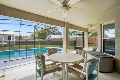 13116 Glenview Lane Grand Island FL 32735