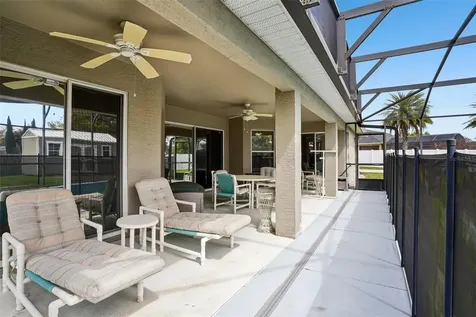 13116 Glenview Lane Grand Island FL 32735