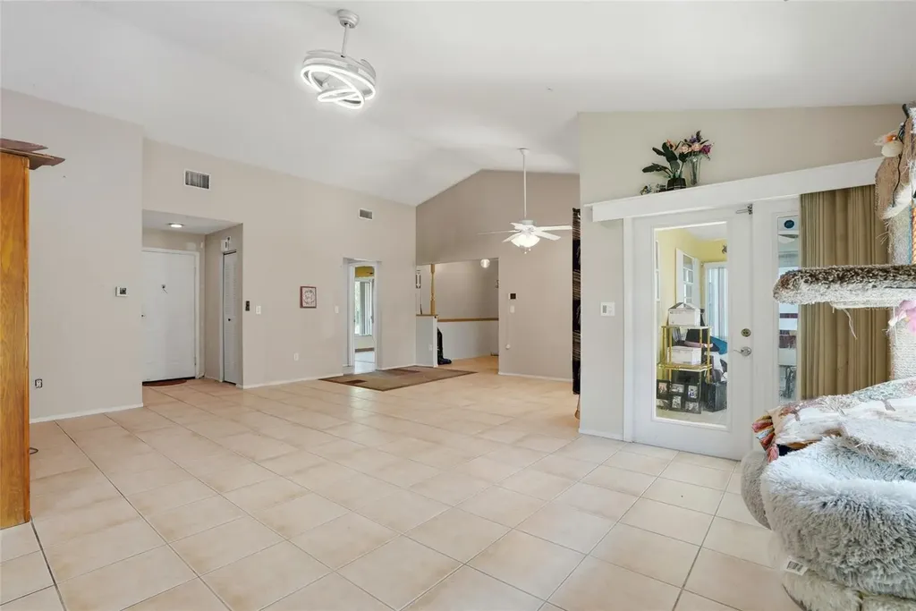 4016 103rd Avenue Clearwater FL 33762