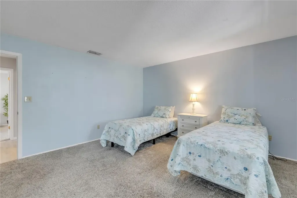47 Crooked Pine Road Port Orange FL 32128