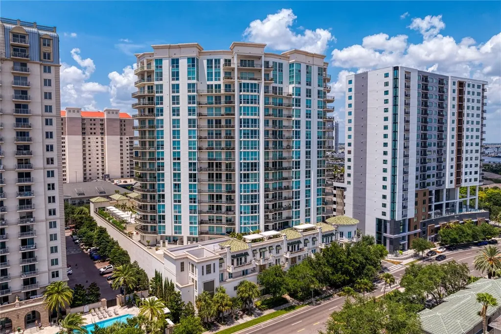 450 Knights Run Avenue Tampa FL 33602
