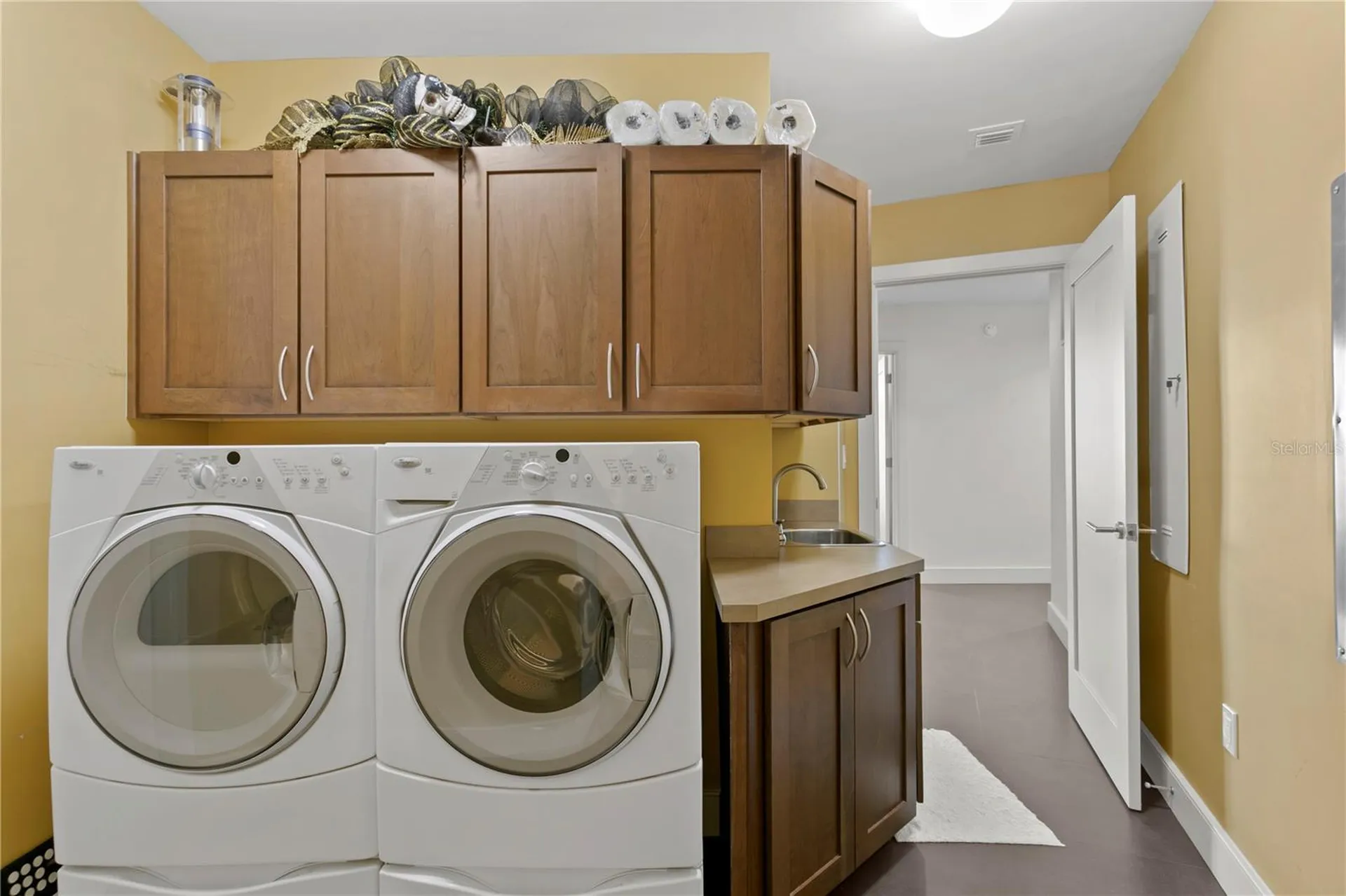 450 Knights Run Avenue Tampa FL 33602