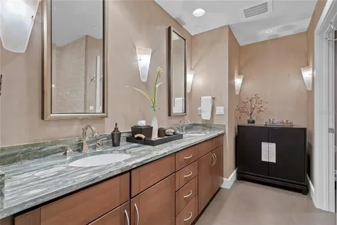 450 Knights Run Avenue Tampa FL 33602