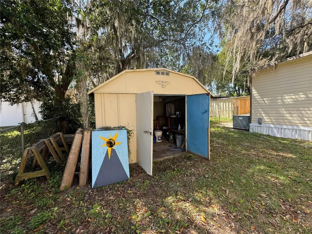 4794 N Apache Trail Hernando FL 34442