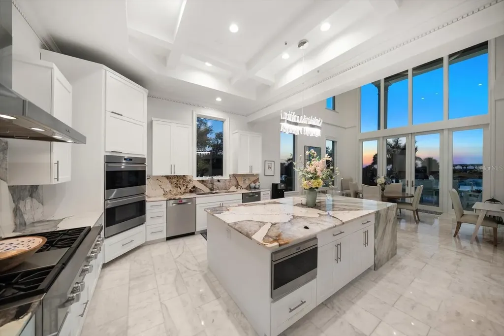 110 Harbor View Lane Belleair Bluffs FL 33770