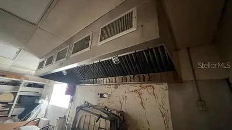 302 Broadway Boulevard SE Polk City FL 33868