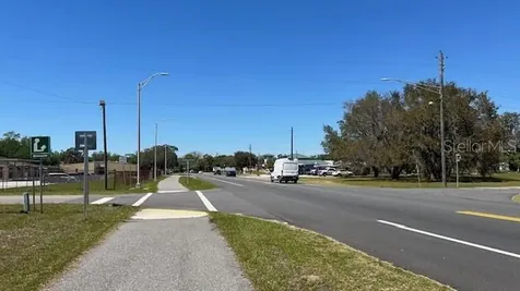 302 Broadway Boulevard SE Polk City FL 33868