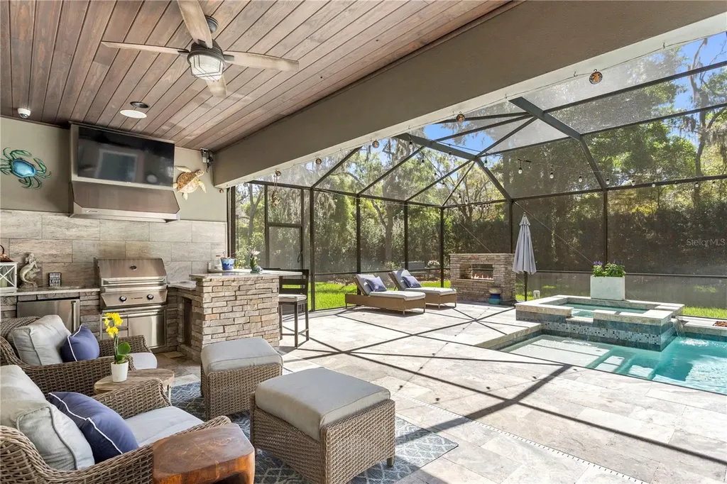 14712 Fishhawk Preserve Drive Lithia FL 33547