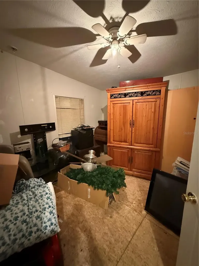 301 Golden Trail Lake Placid FL 33852